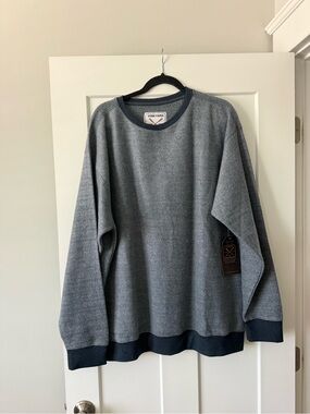 Vineyard Vines Men's Heather Gray Crewneck Sweater with Navy Trim